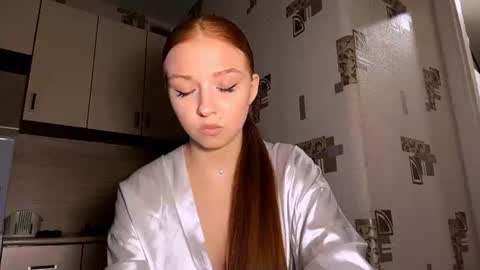 Nicole online show from June 22, 2026, 10:40 pm
