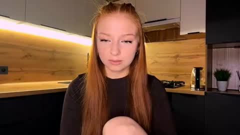 Nicole online show from July 21, 2026, 11:18 pm