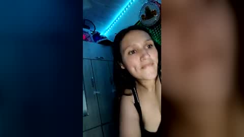 Snapshot of mackenzie_girls chatting on July 26, 2026, 3:04 am Linda Cataleya - funny weed money online show from July 26, 2026, 3:04 am