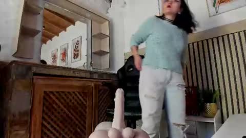 madame ibby online show from July 3, 2026, 11:49 am