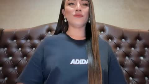 Snapshot of madammistressdominatrixxx chatting on June 17, 2026, 11:05 pm Alison Kloss online show from June 17, 2026, 11:05 pm