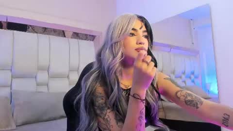  BELLA  online show from June 11, 2026, 7:34 pm
