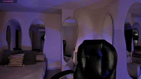 Madison Kane online show from July 8, 2026, 11:04 am