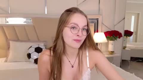 Maddy online show from July 5, 2026, 5:14 am