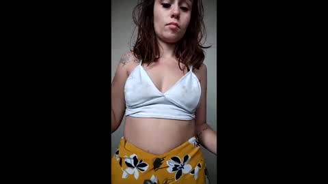 My name is madi Lushdomi is activeThere are legends that in this room all your wishes can come true  Private is Open online show from May 27, 2026, 7:22 pm