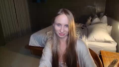 Snapshot of madlen_new chatting on July 4, 2026, 3:40 pm Madlen online show from July 4, 2026, 3:40 pm