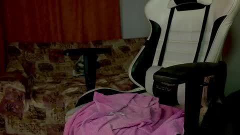 Snapshot of mafecito24 chatting on April 26, 2026, 10:35 am mafecito24 online show from April 26, 2026, 10:35 am