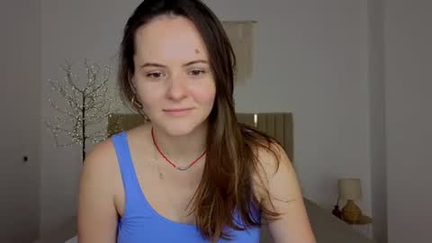 Snapshot of magic_bunnyy chatting on July 13, 2026, 5:43 am Milly online show from July 13, 2026, 5:43 am
