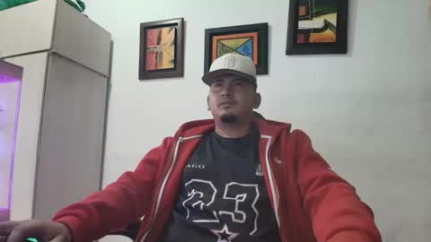 Snapshot of magic_milk23 chatting on January 7, 2026, 11:56 am magic_milk23 online show from January 7, 2026, 11:56 am