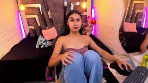 mahiara hot online show from July 28, 2026, 4:39 pm