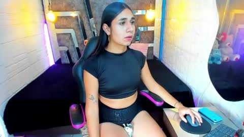 mahiara hot online show from August 3, 2026, 1:16 pm