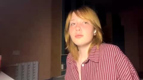 Evie online show from June 9, 2026, 8:53 pm