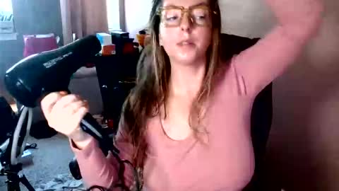 Snapshot of mandybabyxxx chatting on May 28, 2026, 5:54 pm MandyBabyXXX online show from May 28, 2026, 5:54 pm