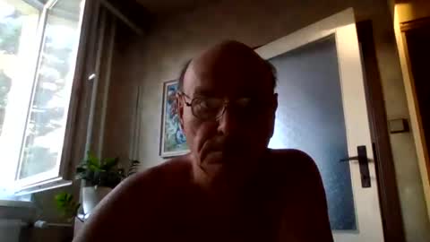 Snapshot of manes5858 chatting on June 18, 2026, 4:13 am manes5858 online show from June 18, 2026, 4:13 am