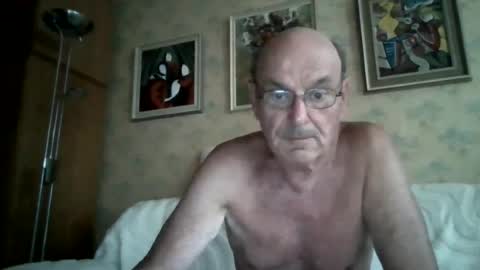 Snapshot of manes5858 chatting on June 20, 2026, 4:21 pm manes5858 online show from June 20, 2026, 4:21 pm