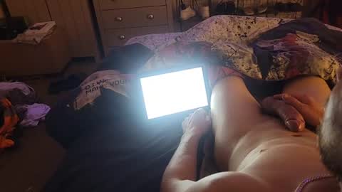 manlikesolo online show from June 14, 2026, 2:35 am