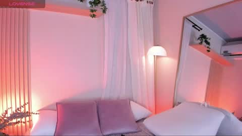 Snapshot of mara_brooks chatting on June 28, 2026, 9:10 pm Mara online show from June 28, 2026, 9:10 pm