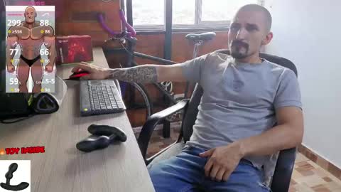 Snapshot of marckmuscle chatting on June 4, 2026, 10:05 pm Marck Independent model online show from June 4, 2026, 10:05 pm