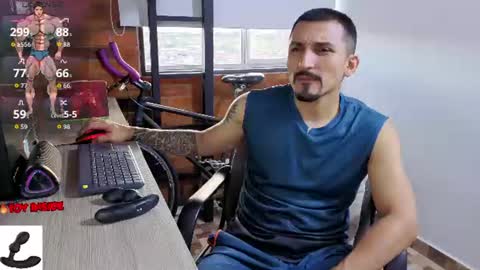 Snapshot of marckmuscle chatting on July 15, 2026, 11:10 pm Marck Independent model online show from July 15, 2026, 11:10 pm