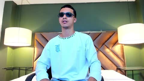 marcus_jeron online show from May 18, 2026, 9:09 pm