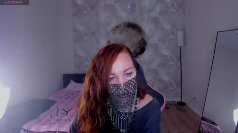 Snapshot of margo_kellly chatting on June 18, 2026, 1:06 am Margo Kellly online show from June 18, 2026, 1:06 am