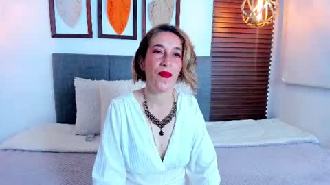 Snapshot of margott_mature chatting on June 17, 2026, 12:07 pm Margott online show from June 17, 2026, 12:07 pm