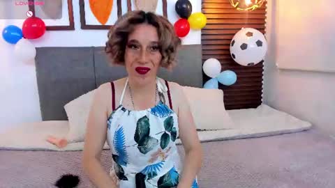 Snapshot of margott_mature chatting on July 6, 2026, 12:13 pm Margott online show from July 6, 2026, 12:13 pm