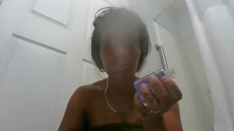 Mariah online show from July 4, 2026, 5:13 am