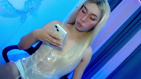 Snapshot of mariah_monroex chatting on July 26, 2026, 3:36 am Mariah monroexs Blow and Free Webcam online show from July 26, 2026, 3:36 am