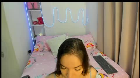 Snapshot of mariangel_3 chatting on July 10, 2026, 6:54 pm Mariangel online show from July 10, 2026, 6:54 pm