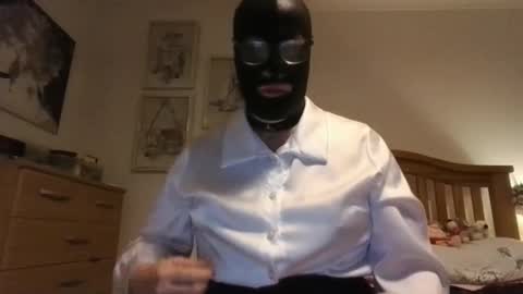 Mariasatin online show from December 22, 2025, 7:44 pm