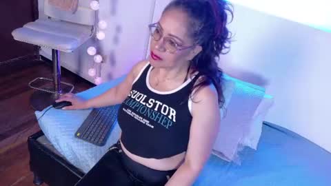 Snapshot of mariia_paulaa chatting on July 7, 2026, 4:15 am mariia_paulaa online show from July 7, 2026, 4:15 am