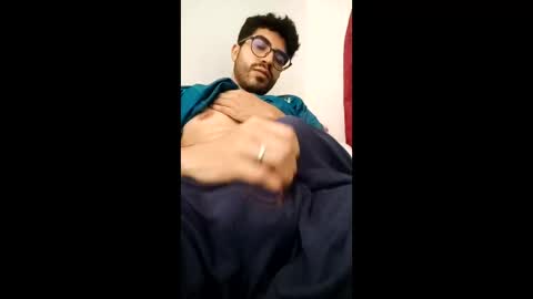 mario_saens online show from May 24, 2026, 4:28 am