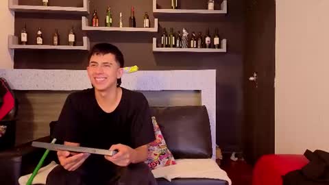 mark_walkerr online show from June 14, 2026, 2:24 am