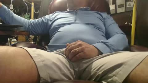 only fans marrieddad19751975 online show from June 18, 2026, 4:57 am