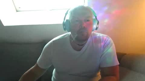 mars0481 online show from June 9, 2026, 3:56 pm