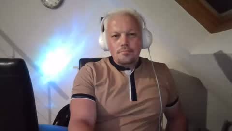 mars0481 online show from July 30, 2026, 11:15 pm