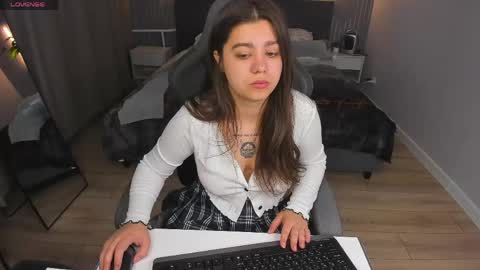 Trisha online show from June 10, 2026, 1:28 am