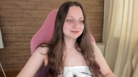 MaryMarmont online show from July 15, 2026, 11:15 am