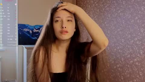 Hi Im Olivia Im new here3 online show from May 23, 2026, 3:12 am