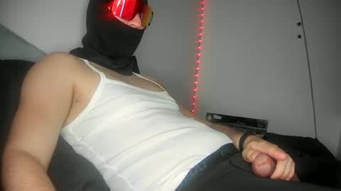 maskd_fckr online show from July 26, 2026, 1:58 am