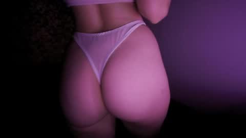 maskedseductress724 online show from July 12, 2026, 8:55 pm
