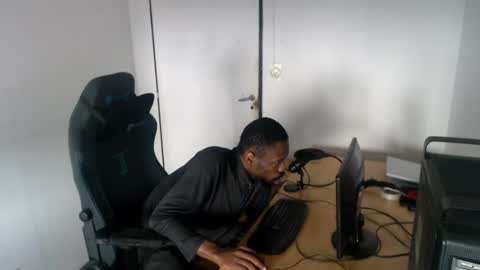 Snapshot of masterdomfuck chatting on July 16, 2026, 6:03 pm Masterdomfuck online show from July 16, 2026, 6:03 pm