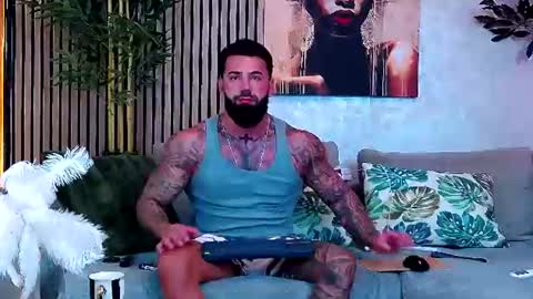 masterkingofmuscle online show from June 24, 2026, 3:49 am