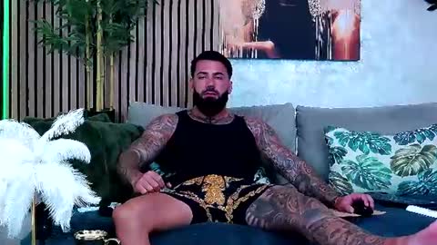 masterkingofmuscle online show from July 20, 2026, 8:17 am