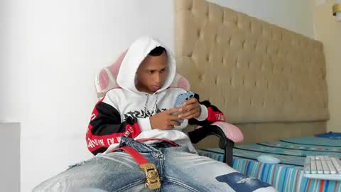 mastermorenohot23 online show from July 17, 2026, 7:59 am