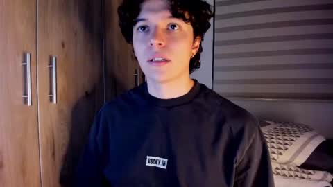 mastrangelo_x online show from July 29, 2026, 3:26 am