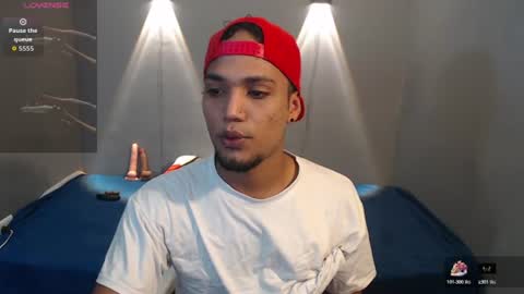 Snapshot of mateo_nick chatting on July 7, 2026, 8:35 pm Mateo and Noah online show from July 7, 2026, 8:35 pm