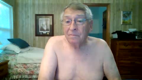 SXECPL55 at G mail Dot Com online show from April 15, 2026, 12:23 pm