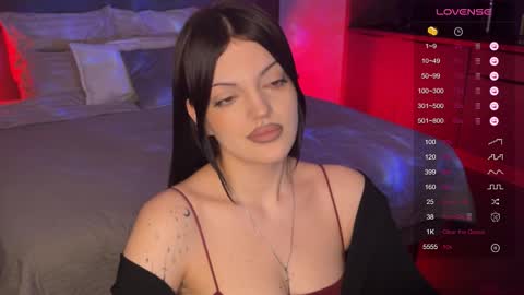 Snapshot of mavis_crystal chatting on November 13, 2025, 10:52 pm Mavis online show from November 13, 2025, 10:52 pm